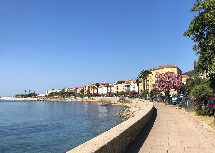 : Centre Historique شقة